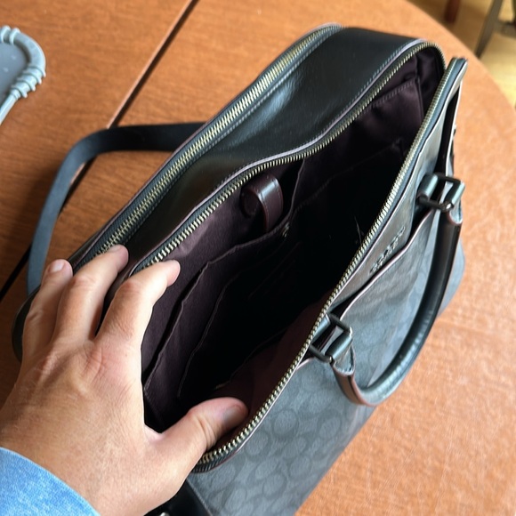 Coach leather briefcase/bag for men. Only used a few times. Like - Picture 2 of 2